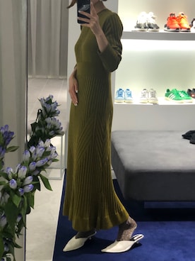 「アイテム（ワンピース/ドレス、グリーン系）」を使った、Mao Nakamuraさん（レディース・169cm）の秋コーディネート