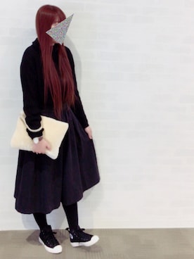 「earth music&ecology（アースミュージックアンドエコロジー）のアイテム（クラッチバッグ）」を使った、まーさん（レディース・154cm）の冬コーディネート