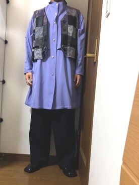 「アイテム（トレンチコート、パープル系）」を使った、コウダイコジマさん（メンズ・166cm）の秋コーディネート