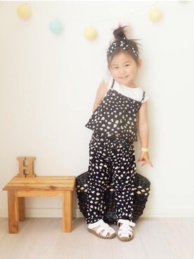 YanDD(ワイアンドディー）公式さんのコーディネート