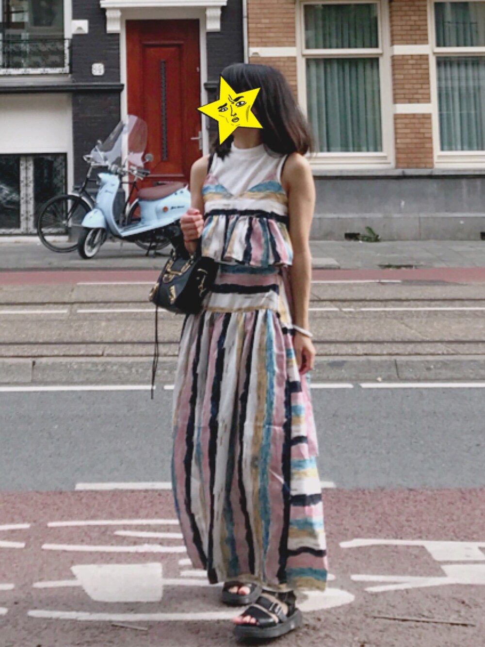 「夏、アムステルダム、ヨーロッパ、通リ」｜「KBFのアイテム（ベスト、その他）」を使った、ルビー・Rubyさん（レディース・158cm）の秋コーディネートの1枚目の写真