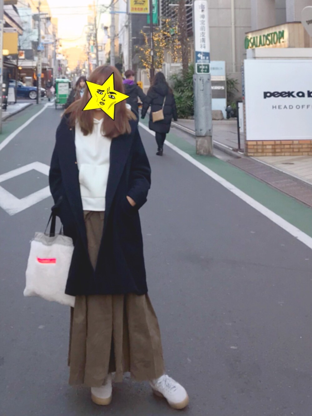 「原宿、表参道、渋谷、冬、今日のコーデ」｜「MUJI Laboのアイテム（パーカー、ホワイト系）」を使った、ルビー・Rubyさん（レディース・158cm）の冬コーディネートの1枚目の写真