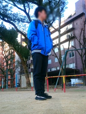 「ベンツ」｜たくやさん（メンズ・174cm）の冬コーディネート