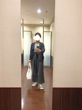 「オールグレー」｜「アイテム（バッグ）」を使った、はむさん（レディース・158cm）の冬コーディネート