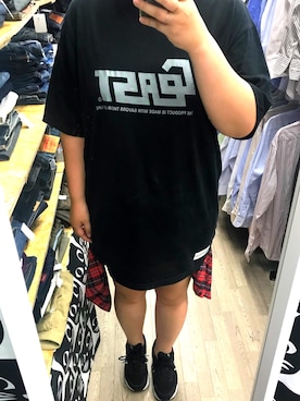 鈴木氏さんのコーディネート