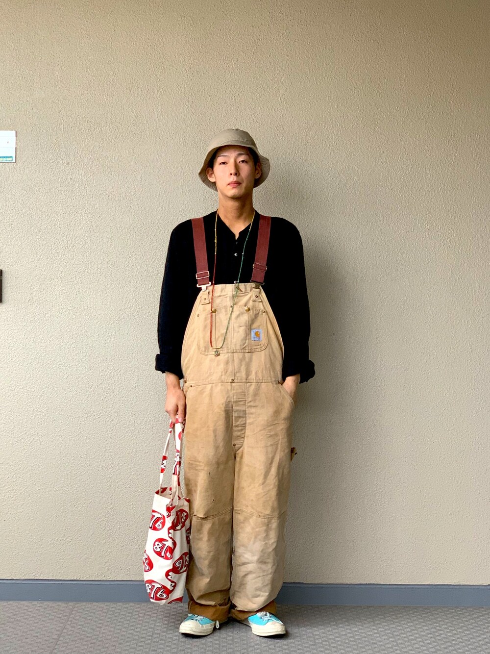 「VINTAGE、KAPITAL、carhartt、converse、古着MIX、古着コーデ、ストリート」｜「KAPITALのアイテム（シャツ/ブラウス、ブラック系）」を使った、ツバキさん（メンズ・180cm）の秋コーディネートの1枚目の写真