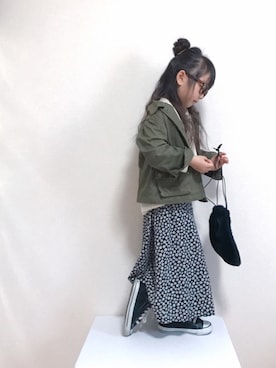 「アイテム（ミリタリージャケット）」を使った、𝚏𝚞𝚞*さん（キッズ・100cm）の春コーディネート