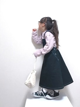 「おんなのこコーデ」｜「アイテム（ジャンパースカート）」を使った、𝚏𝚞𝚞*さん（キッズ・100cm）の春コーディネート