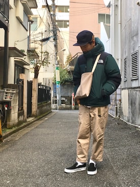 「SON OF THE CHEESE（サノバチーズ）のアイテム（帽子）」を使った、ハタノさん（メンズ・170cm）の秋コーディネート