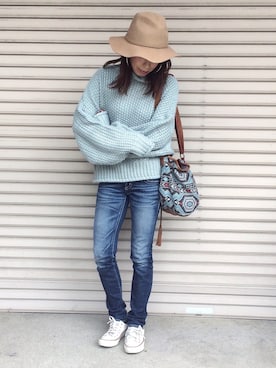 「BLISS POINT（ブリスポイント）のアイテム（帽子）」を使った、やよさん（レディース・160cm）の秋コーディネート