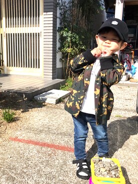 「petit main」｜「アイテム（その他アウター）」を使った、たけぞさん（キッズ・90cm）の春コーディネート