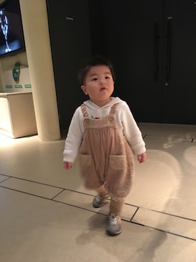 「FITH（フィス）のアイテム（パーカー）」を使った、odenさん（キッズ・90cm）の冬コーディネート