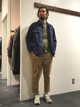 「SEVENDAYS=SUNDAY（セブンデイズサンデイ）のアイテム（その他アウター）」を使った、藤原 玲さん（メンズ・180cm）の秋コーディネート