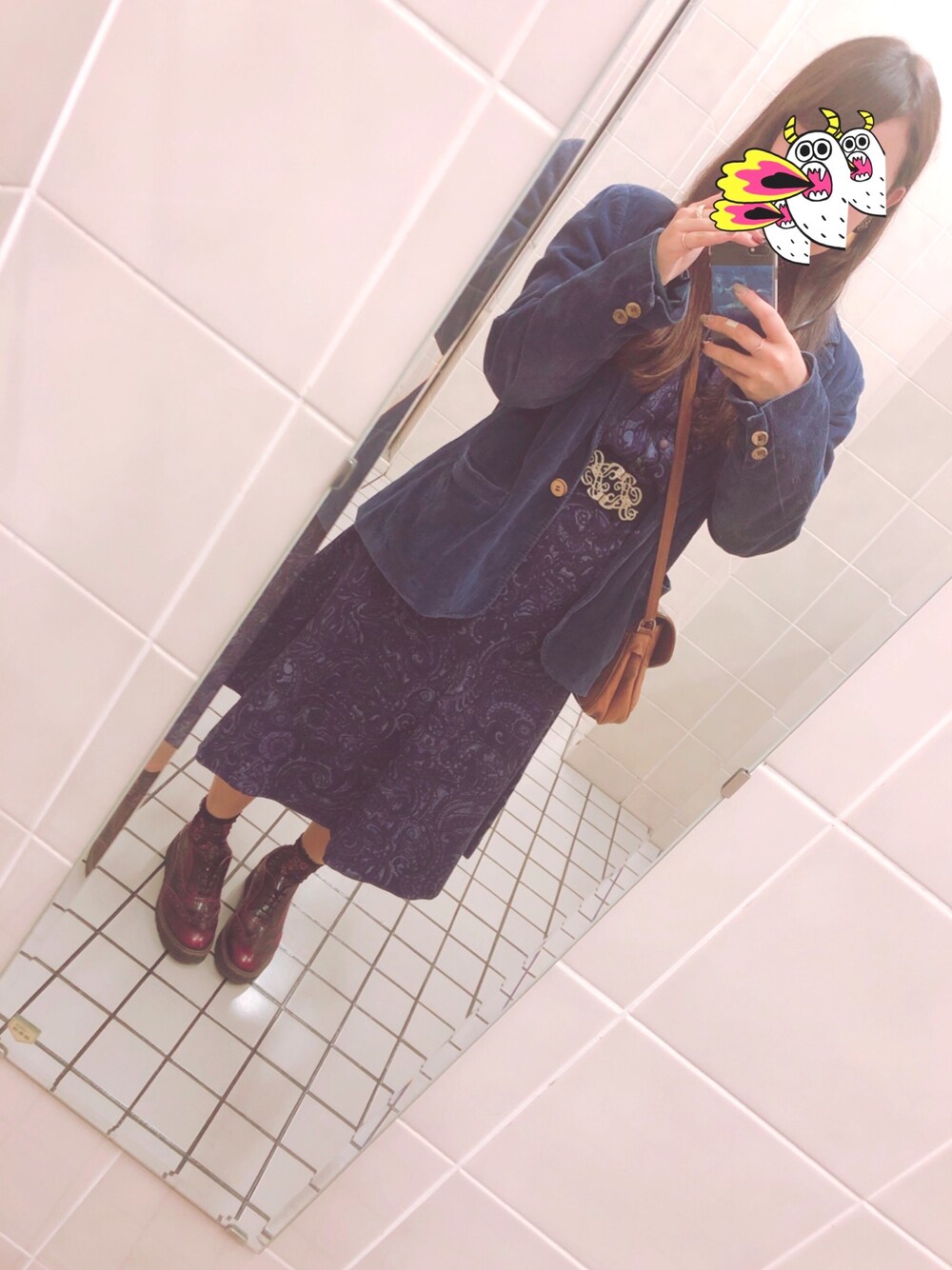 「古着、used、ブルー、blue、秋のコーデ」｜「USEDのアイテム（ワンピース/ドレス、ブルー系）」を使った、Kさん（レディース・152cm）の秋コーディネートの1枚目の写真