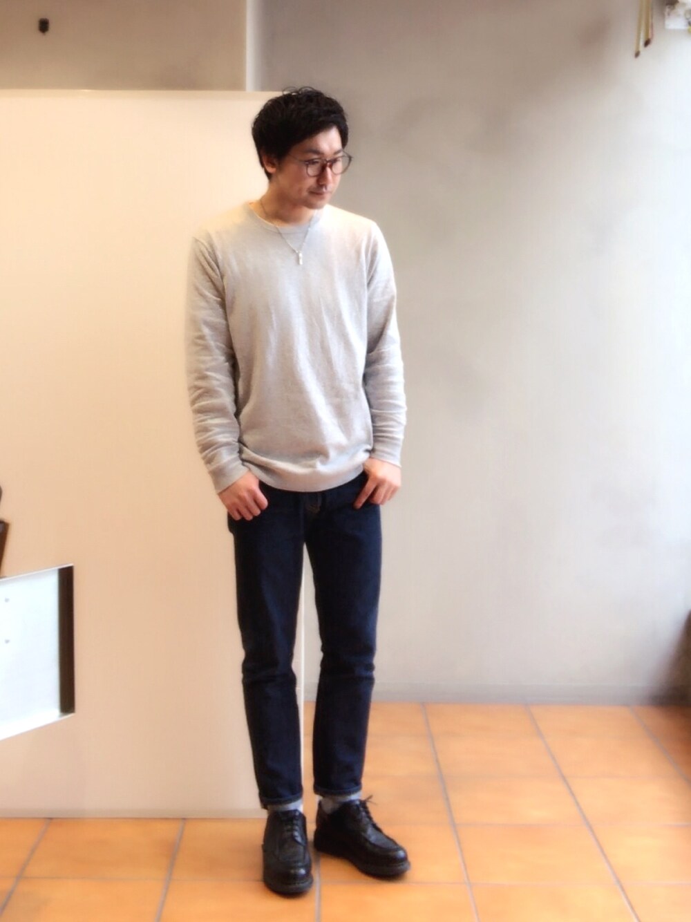 kyosukeさんの「ウォッシャブルクルーネックセーター（長袖）（UNIQLO）」を使ったコーディネート