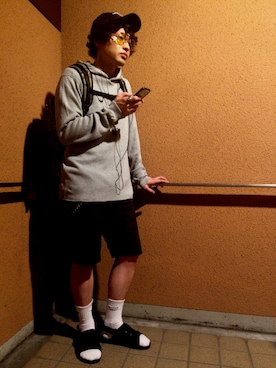 「AVIREX（アヴィレックス）のアイテム（サンダル）」を使った、RYO-SUKEさん（メンズ・173cm）の夏コーディネート