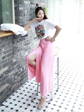 「DINT（ディント）のアイテム」を使った、DINTさん（レディース・172cm）の夏コーディネート