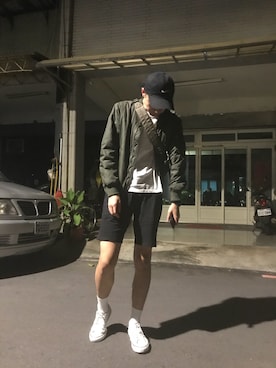 「5（ファイブ）のアイテム（パンツ）」を使った、delightさん（メンズ・179cm）の夏コーディネート