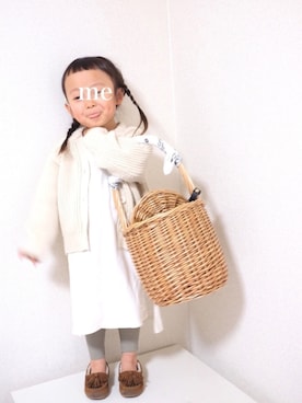 「アイテム（かごバッグ）」を使った、m & s & nさん（キッズ・90cm）の冬コーディネート