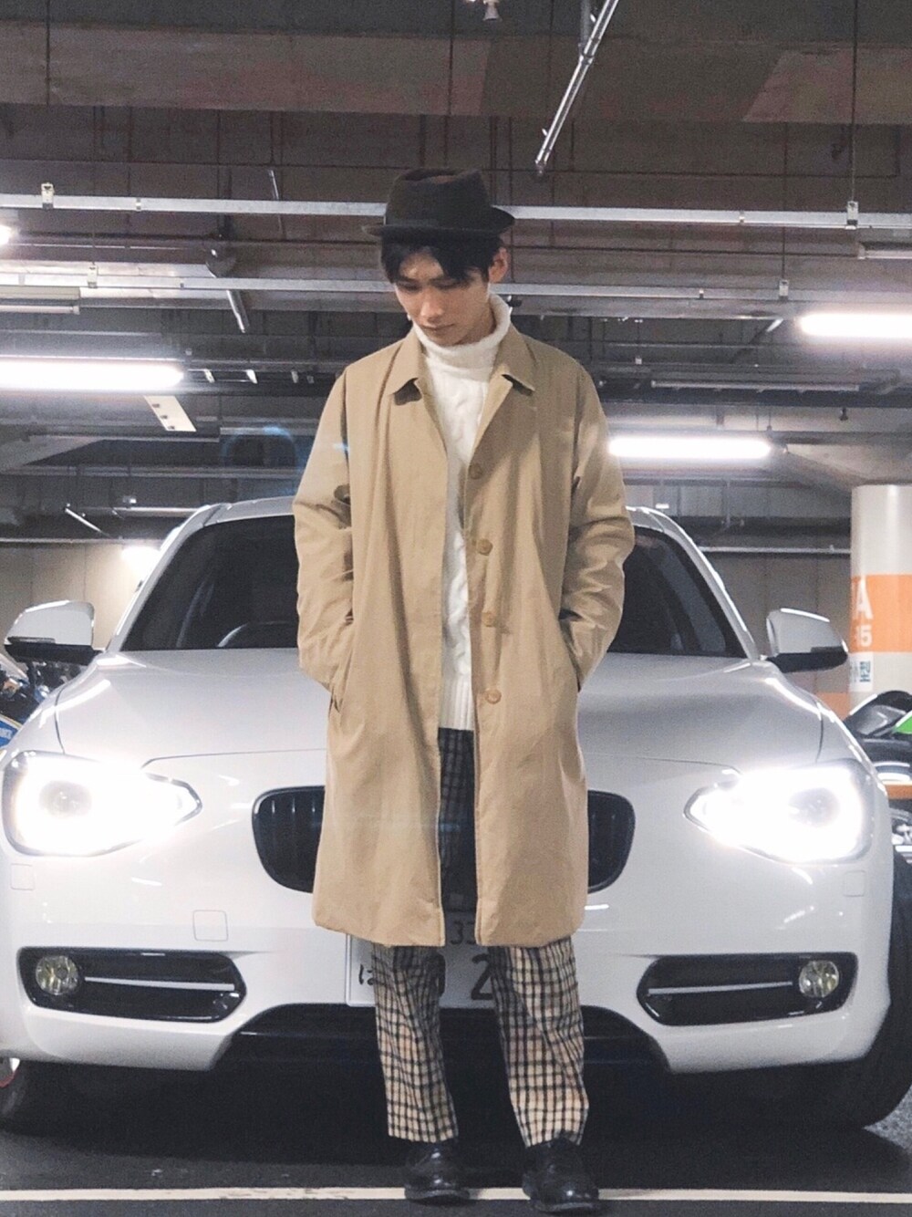 「BURBERRYのBURBERRY Wainscott reversible cotton and wool trench coat（ジャケット/アウター、ベージュ系）」を使った、samposarasteさん（メンズ・172cm）の冬コーディネートの1枚目の写真