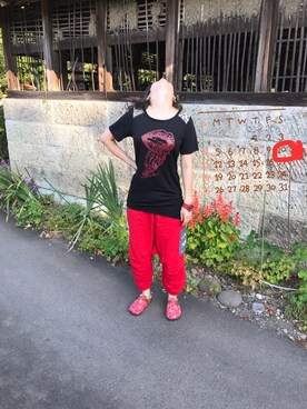 「ALGONQUINS（アルゴンキン）のアイテム（Tシャツ/カットソー）」を使った、🐸🐸たつきてぃー🧸さん（レディース・161cm）の夏コーディネート