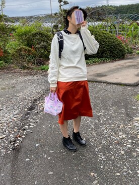 🐸🐸たつきてぃー🧸 is wearing ユニクロ "ハイウエストラップナロースカート"