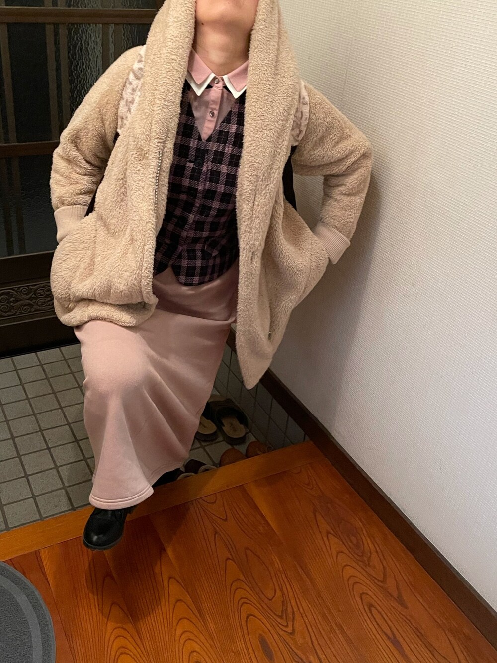 「私の推しブランド、事務の人、ラッキーカラーはパステルピンク、1月っ、木曜日のたつきてぃー、28日っ」｜「Honeysの裏起毛Ａラインスカート（スカート、ピンク系）」を使った、🐸🐸たつきてぃー🧸さん（レディース・163cm）の冬コーディネートの1枚目の写真