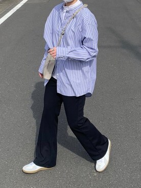 ショルダーバッグを使った ストライプシャツ のレディース人気ファッションコーディネート Wear