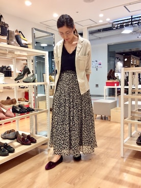 「AZUL by moussy（アズールバイマウジー）のアイテム（スカート）」を使った、ORientalTRaffic HEP FIVE店さん（レディース・168cm）の秋コーディネート