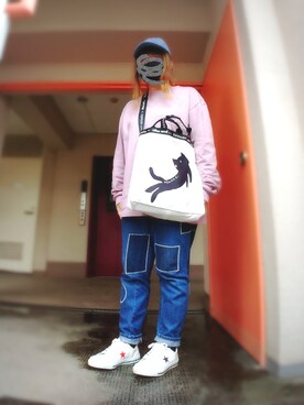 「RNA（アールエヌエー）のE4593 ローズ刺繍キャンバスCAP（キャップ）」を使った、ぴよりあさん（レディース・155cm）の秋コーディネート