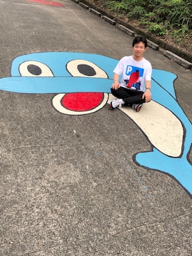 「By Parra（バイパラ）のアイテム」を使った、Terry Shum 沈賦権さん（メンズ・176cm）の秋コーディネート