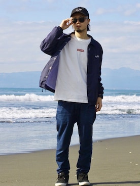 「海」｜「アイテム（ナイロンジャケット）」を使った、halさん（メンズ・175cm）の冬コーディネート