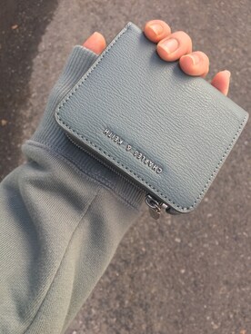 Charles Keith チャールズ キース の財布を使った人気ファッションコーディネート Wear