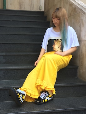 「黄色コーデ」｜「アイテム（パンツ）」を使った、ヤナギバシリオナさん（レディース・168cm）の夏コーディネート