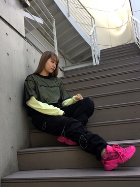 「Ctr1（コントロール）のCtr1/コントロール/ドローコードポケットパンツ（スウェットパンツ）」を使った、ヤナギバシリオナさん（レディース・168cm）の秋コーディネート