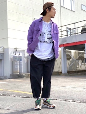 「アイテム（ミリタリージャケット、パープル系）」を使った、JUNYAさん（メンズ・171cm）の春コーディネート