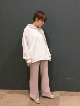 「Green　Parks（グリーンパークス）のイージーケアセンターステッチカットパンツ＊★（その他パンツ）」を使った、yukiさん（レディース・153cm）の春コーディネート