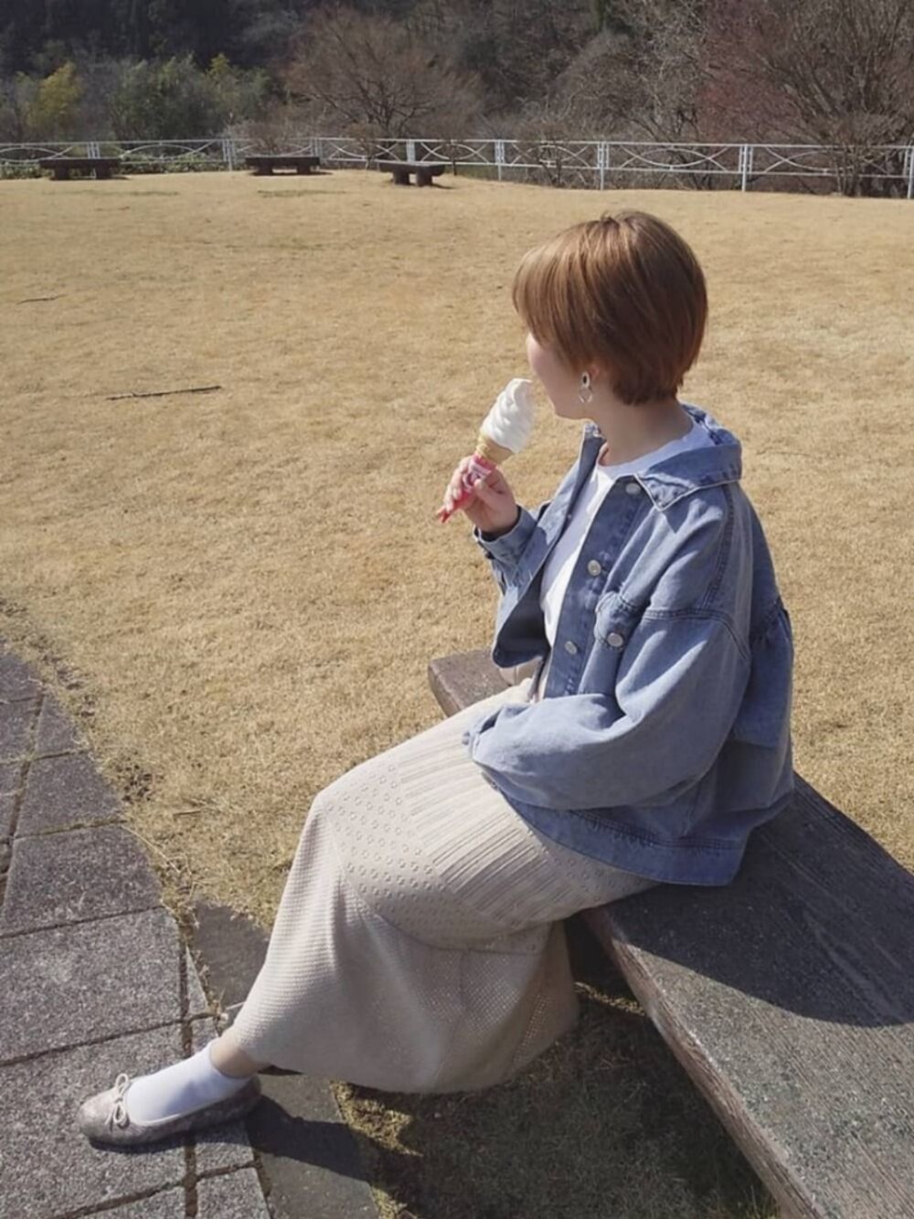 「春コーデ、休日コーデ、プチプラコーデ、バレエシューズ、ママコーデ、ロンT、公園、Green Parks、Gジャン」｜「ELENCARE DUEの・【ELENCARE DUE】 デニムGジャン＊（デニムジャケット、ブルー系）」を使った、yukiさん（レディース・153cm）の春コーディネートの1枚目の写真