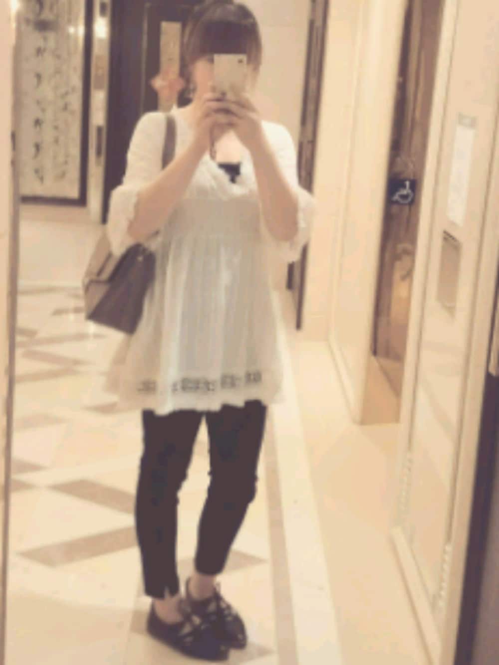 𝓈𝒽𝒶𝓃𝒾𝒸𝑒さん（レディース・165cm）の秋コーディネートの1枚目の写真