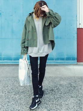 「アイテム（トレンチコート）」を使った、akoさん（レディース・155cm）の春コーディネート