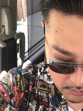 UN-SHYさんのコーディネート