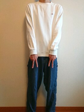 「TOMMY HILFIGER（トミーヒルフィガー）のアイテム（スウェット）」を使った、ひかるさん（メンズ・174cm）の春コーディネート