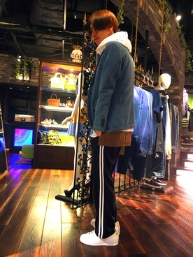 「スボーツミックス」｜「アイテム（ジャケット/アウター）」を使った、幸長さん（メンズ・180cm）の春コーディネート