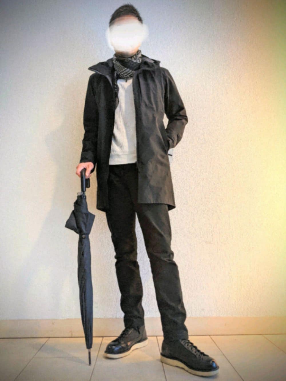 「アークテリクス、アークテリクス　ヴェイランス、ダナー、ダナーライト、雨天」｜「Dannerのアイテム（ブーツ、ブラック系）」を使った、Polarisさん（メンズ・176cm）の春コーディネートの1枚目の写真