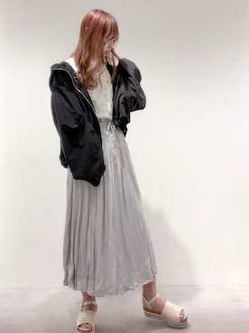 「アイテム（マウンテンパーカー）」を使った、miya【骨格ウェーブ/イエベ春】さん（レディース・160cm）の春コーディネート