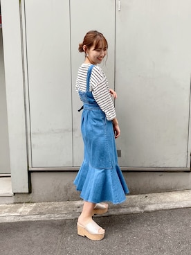 「one after another NICE CLAUP（ワンアフターアナザーナイスクラップ）のアイテム（ジャンパースカート）」を使った、miya【骨格ウェーブ/イエベ春】さん（レディース・160cm）の春コーディネート
