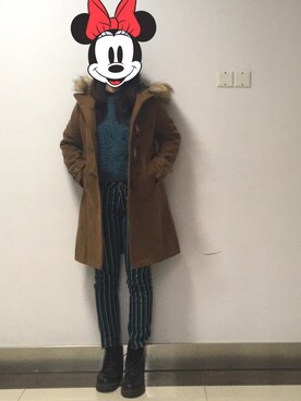 「earth music&ecology（アースミュージックアンドエコロジー）のアイテム（ダッフルコート）」を使った、しあわせさん（レディース・158cm）の冬コーディネート