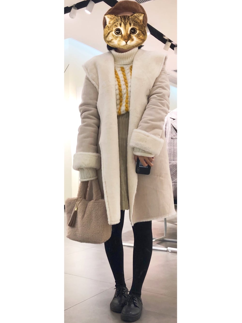 CECIL McBEE ムートンコート CECIL McBEEのムートンコートを使った人気ファッション