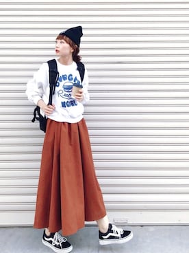 「GLOBAL FORME CONCRETE（グローバルフォルムコンクリート）のアイテム（スマホグッズ）」を使った、SIZUさん（レディース・156cm）の秋コーディネート