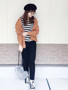 「BLACK BY MOUSSY（ブラックバイマウジー）のHUILA BLACK Denim（デニムパンツ）」を使った、SIZUさん（レディース・156cm）の秋コーディネート